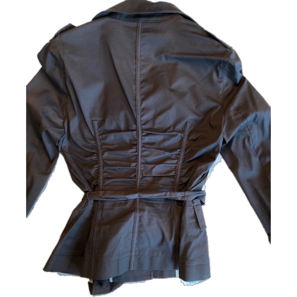 Express - Picture 4 of 7